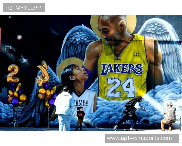 公牛主场大屏幕深情致敬科比与Gigi共同缅怀篮球传奇的伟大瞬间 公牛主场大屏幕深情致敬科比与Gigi共同缅怀篮球传奇的伟大瞬间